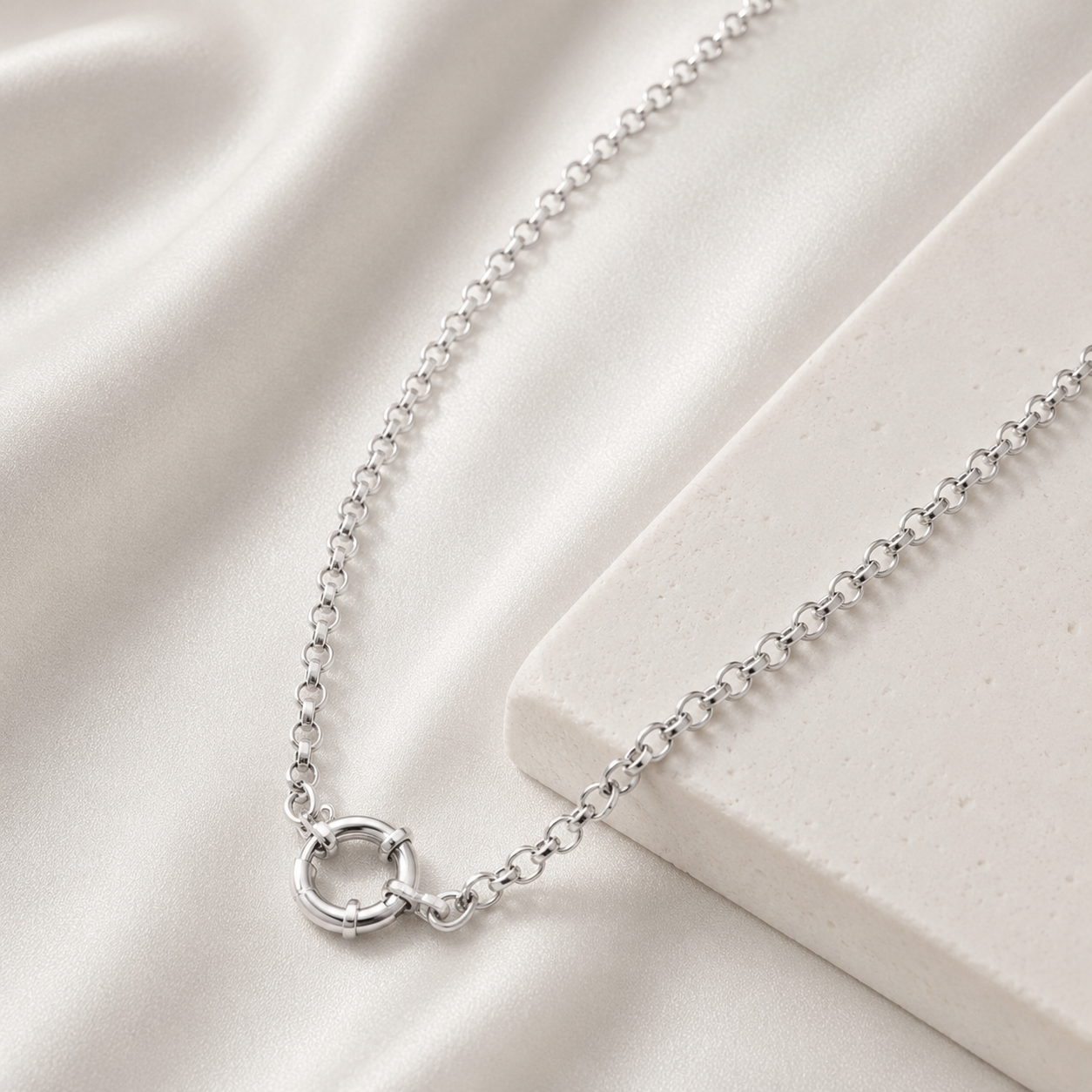 Minimalist Gold Link Necklace