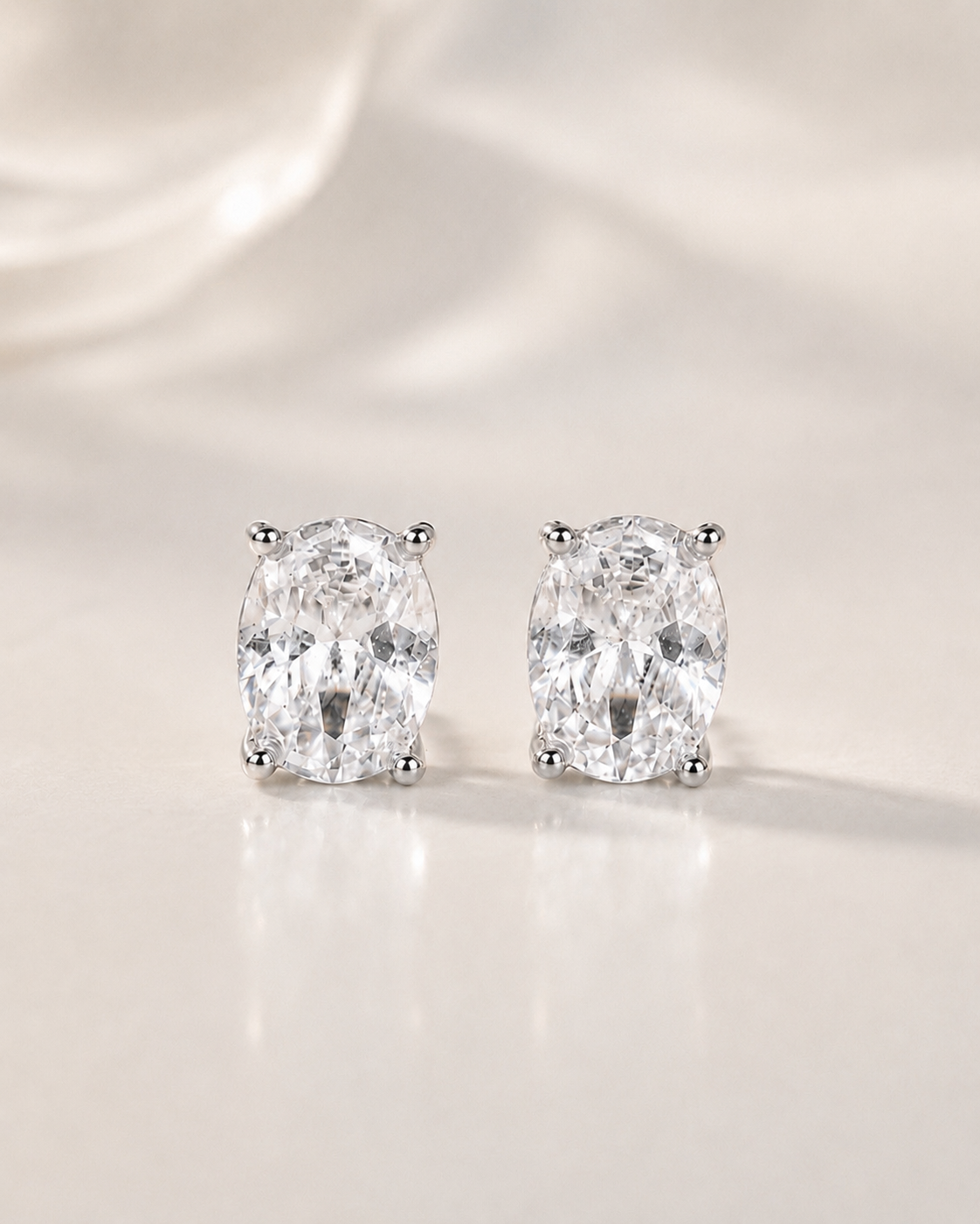 Oval Lumière 925 Earrings