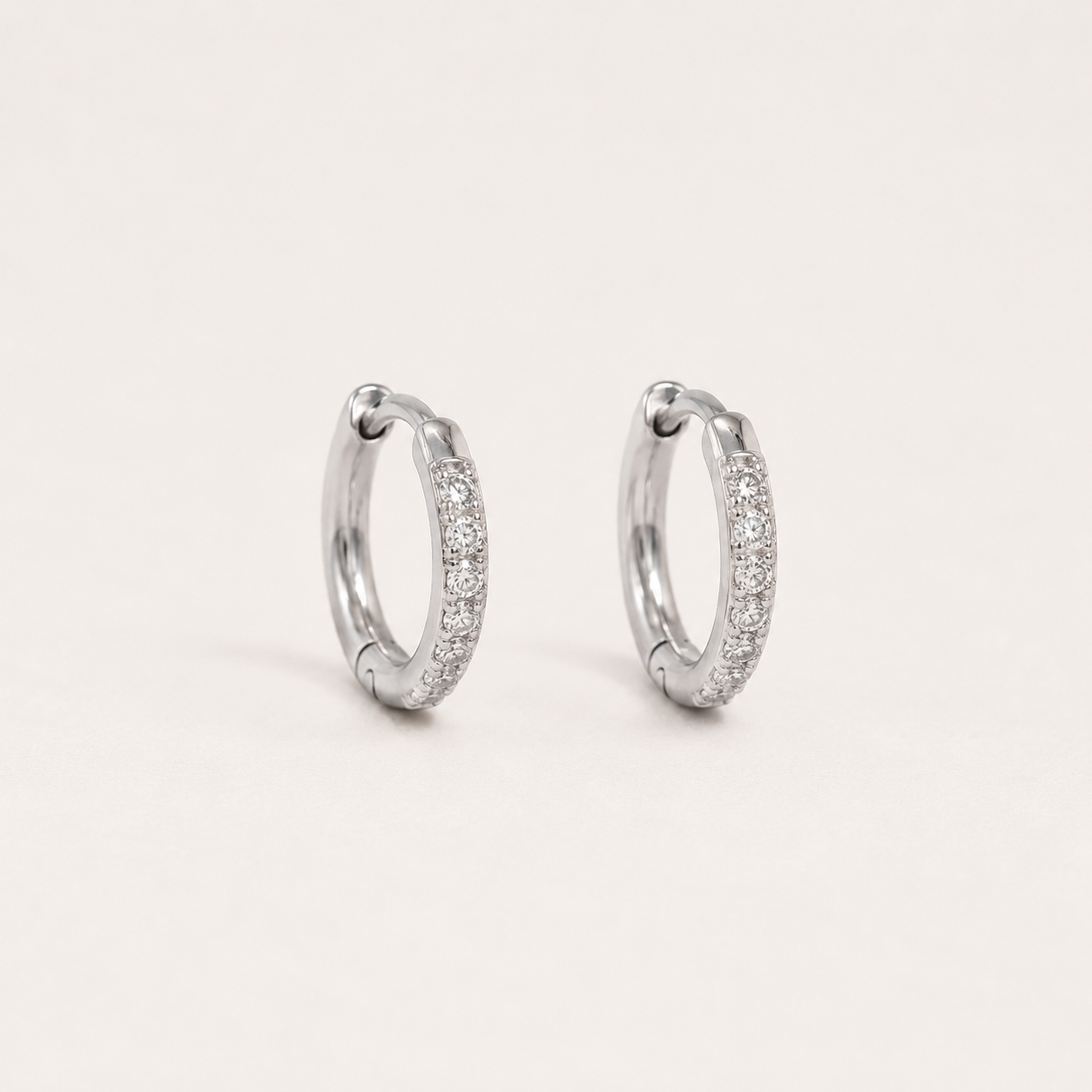 Elegant Gold Hoop Earrings