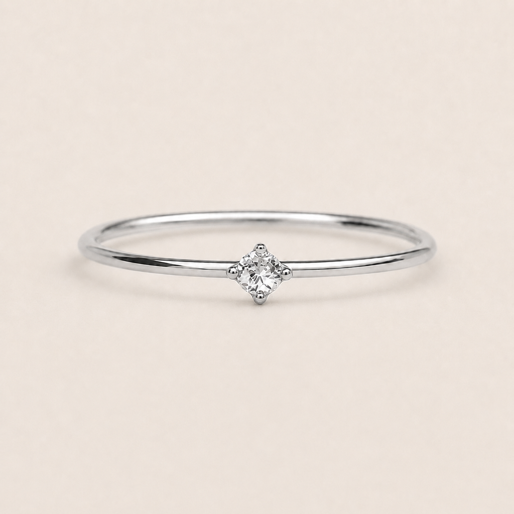Delicate Round Zircon Ring — 925 Sterling Silver