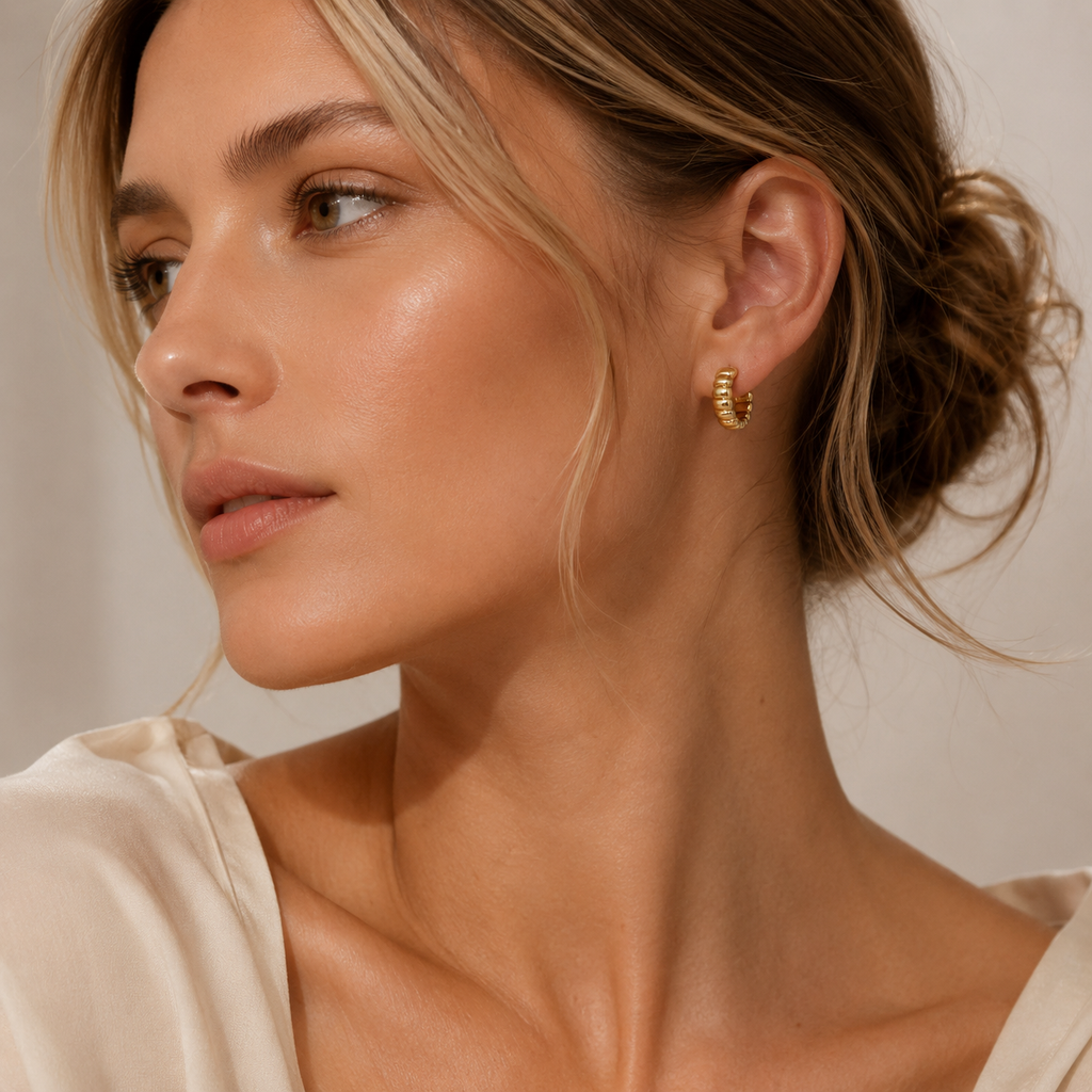 Sculpted Square Hoops