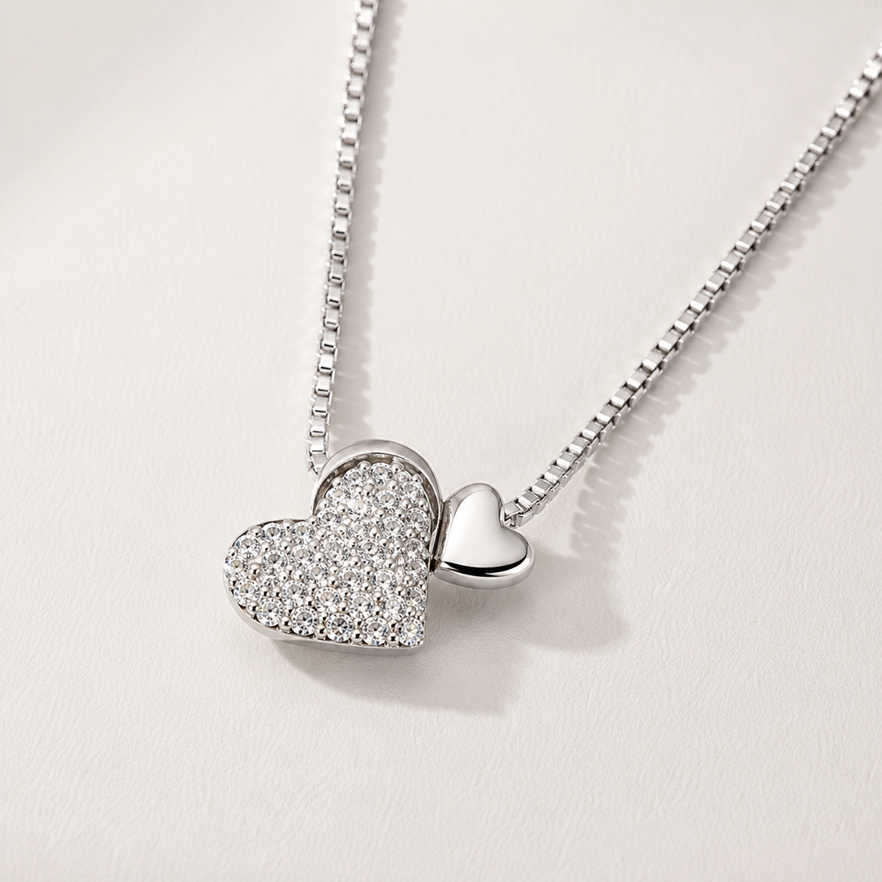 Halskette mit Pavé-Herz aus 925er Sterlingsilber