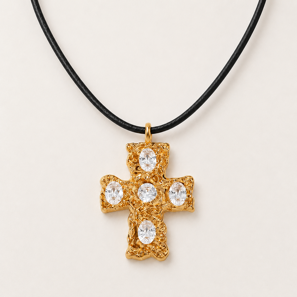 Elegante Zirkon-Kreuz-Halskette