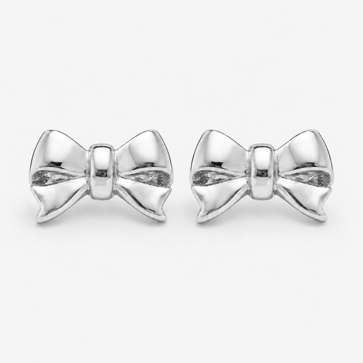 Éclat Bow Sterling Silver Stud Earrings