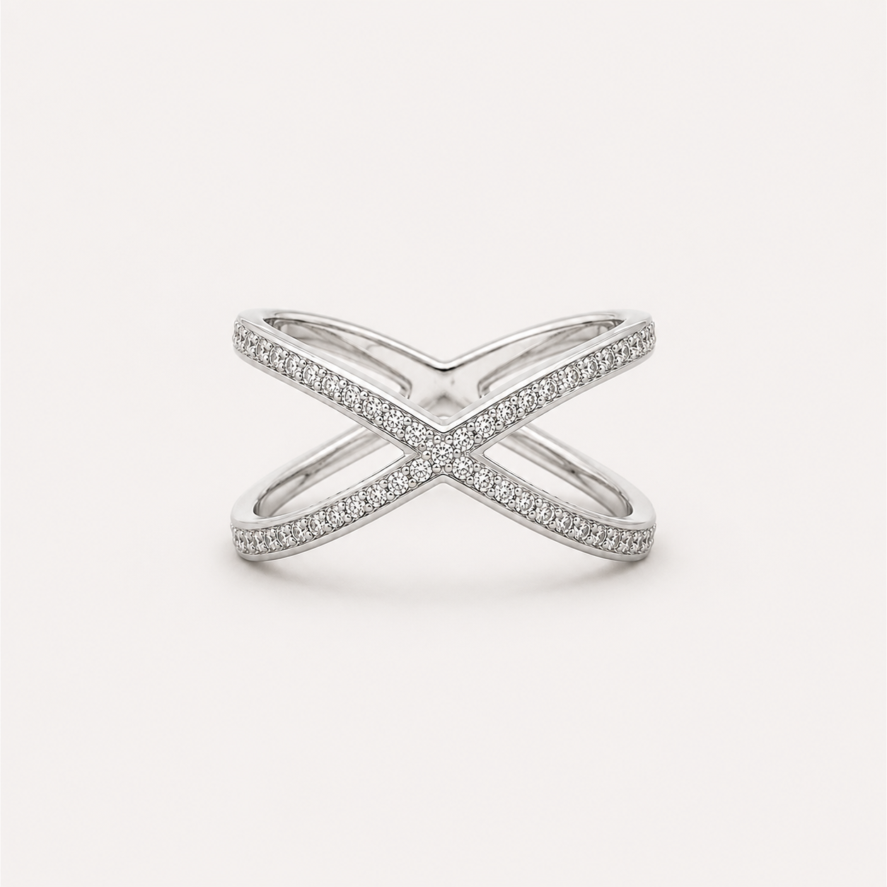 Élan Cross Pavé Ring in 925 Sterling Silve