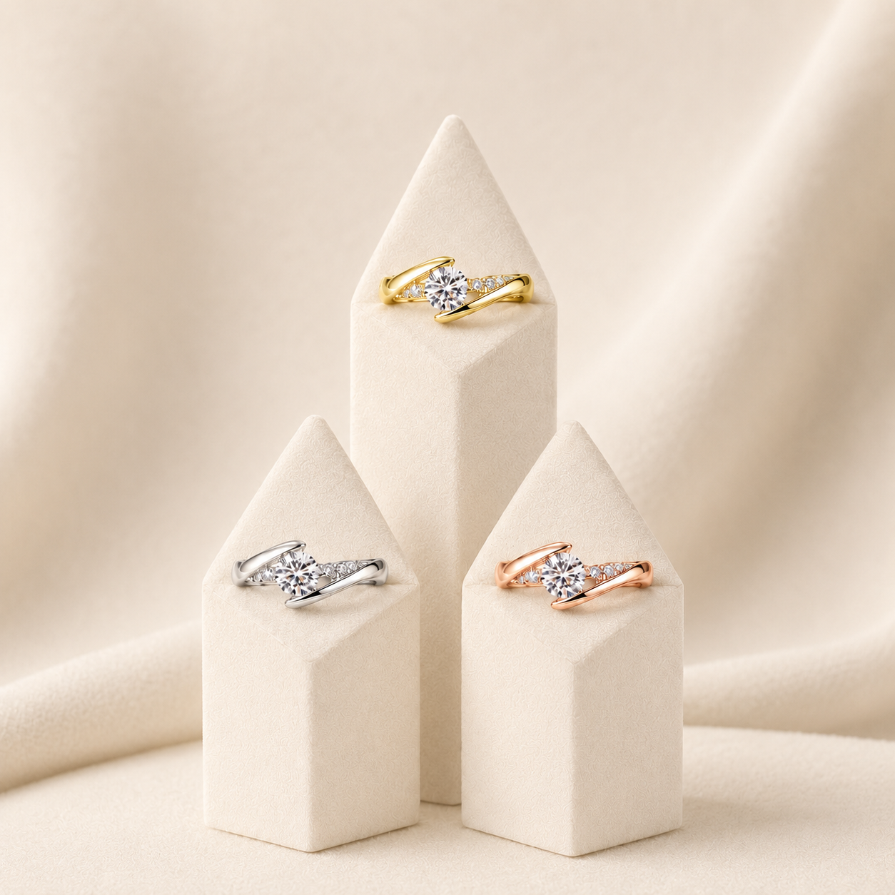 Lumière Gold Zirconia Ring