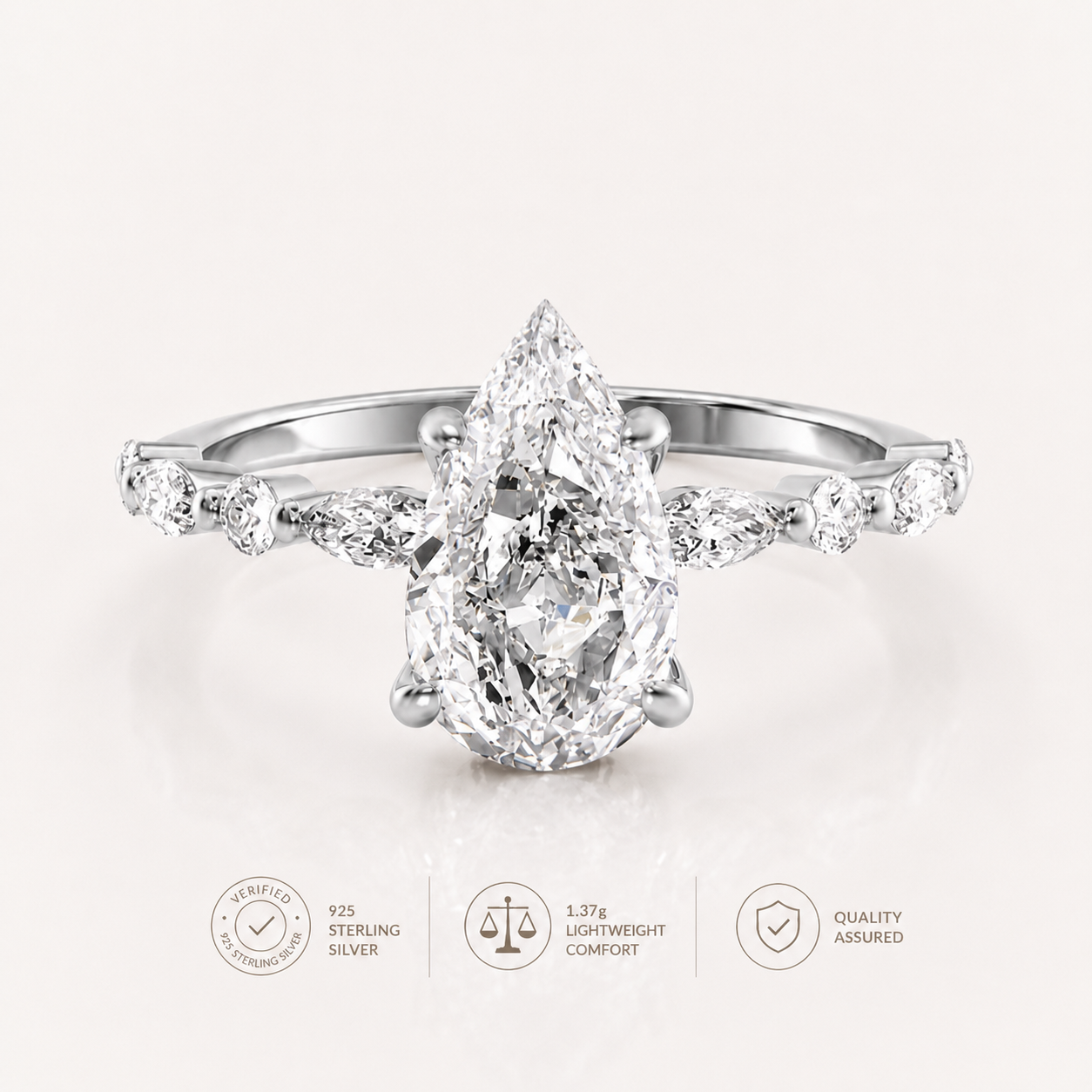 925 Sterling Silver Pear Lumière Ring