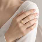 Anillos de corazón color oro Huitan con circonia cúbica brillante para mujer, delicada alianza de boda, accesorios de moda para compromiso