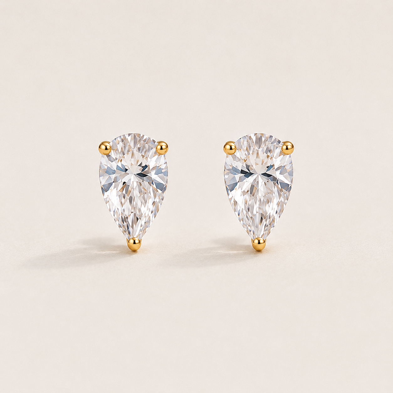 Pear Teardrop Stud Earrings – 18K Gold Plated