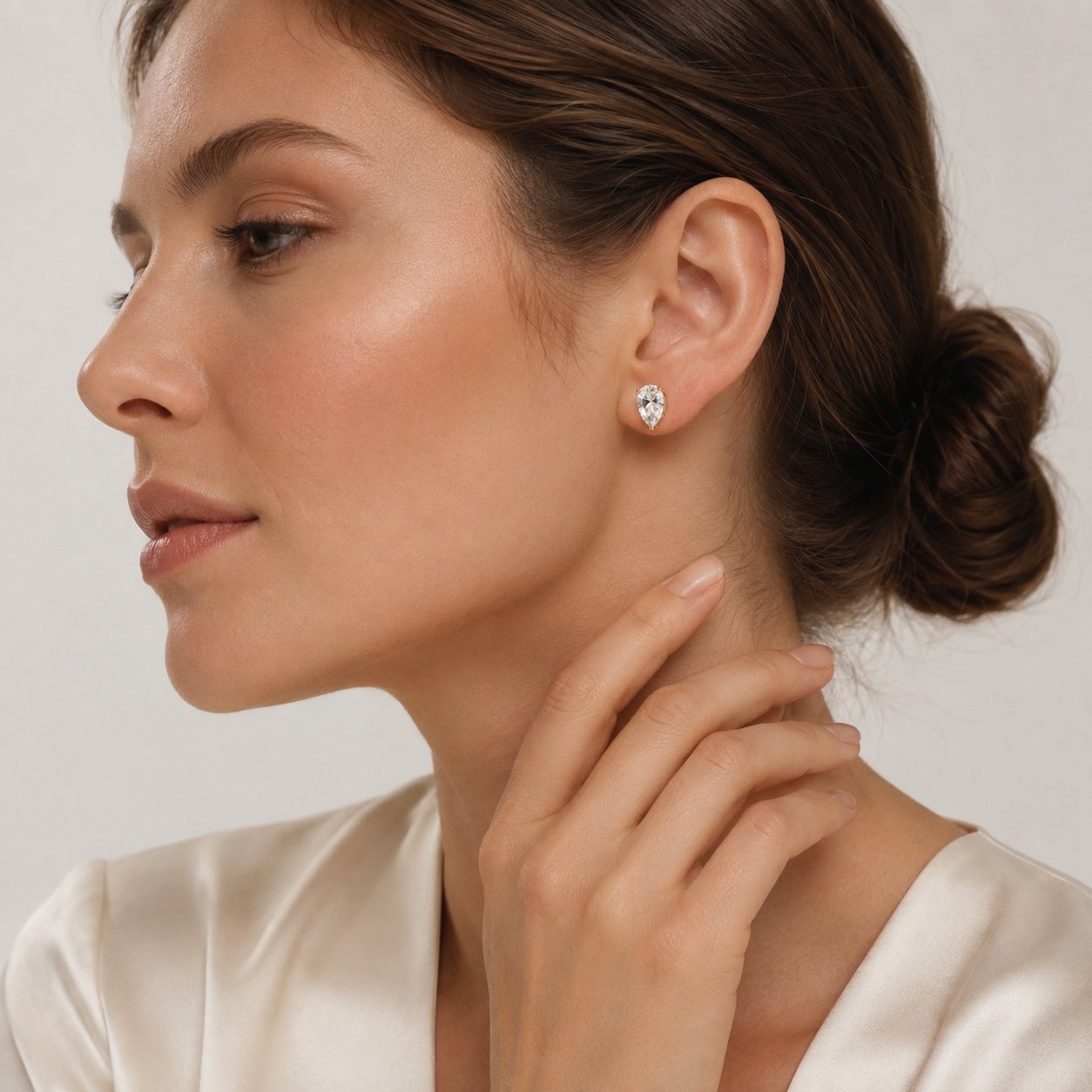 Pear Teardrop Stud Earrings – 18K Gold Plated