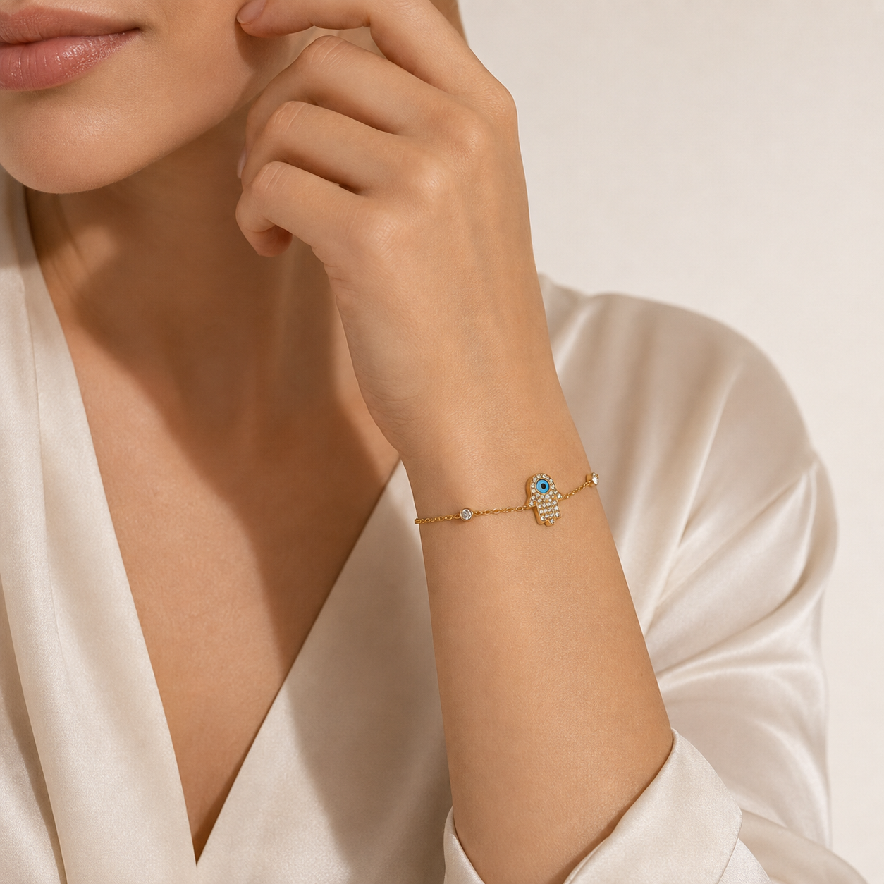 Golden Evil Eye Bracelet – Protective Charm