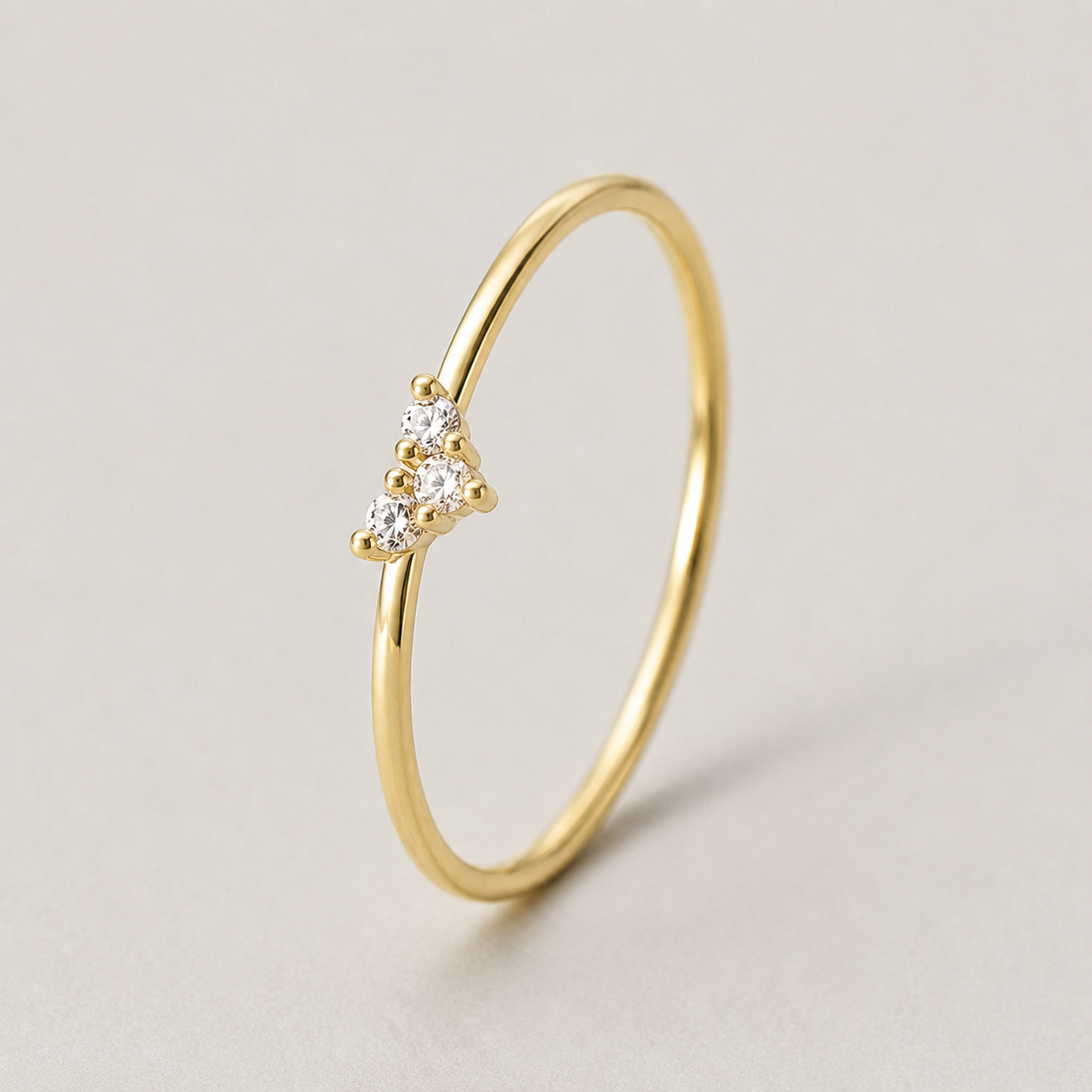 Tiny Heart Zircon Ring