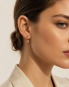 Éclat Gold Huggie Earrings