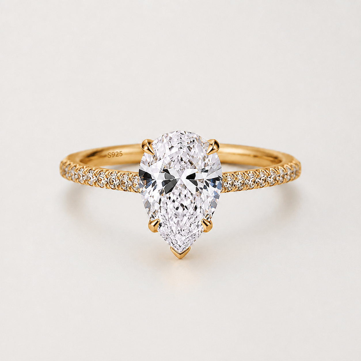 Éclat Pear 4CT Ring — 925 Sterling Silver