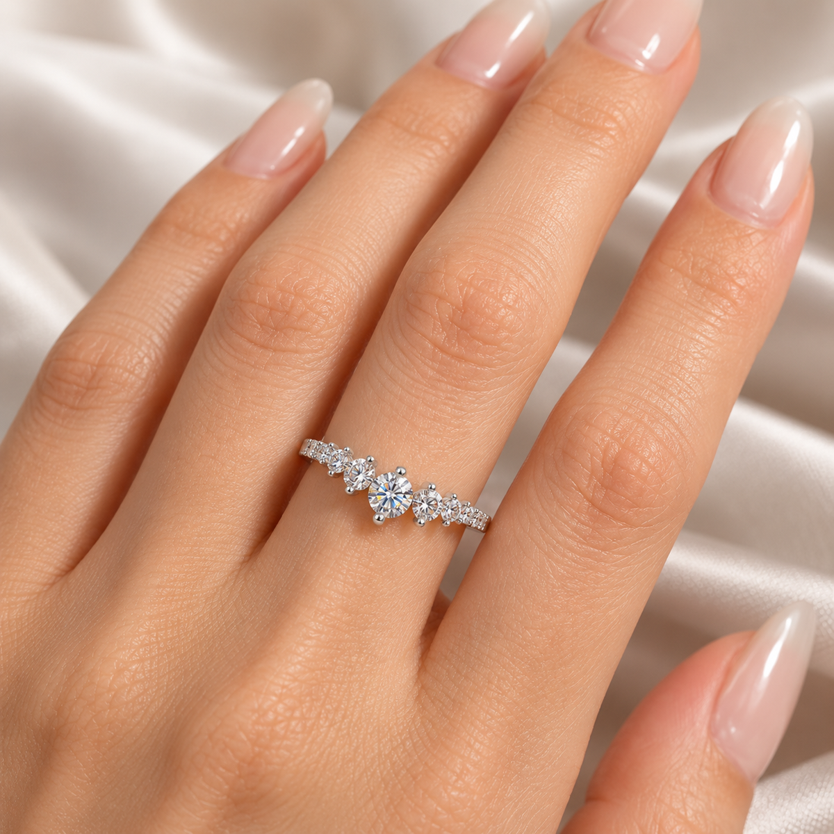 Round Moissanite V-Shaped Crown Ring in Sterling Silver 925