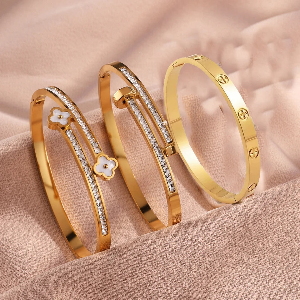 Fleur D’Or Cuff Bracelet