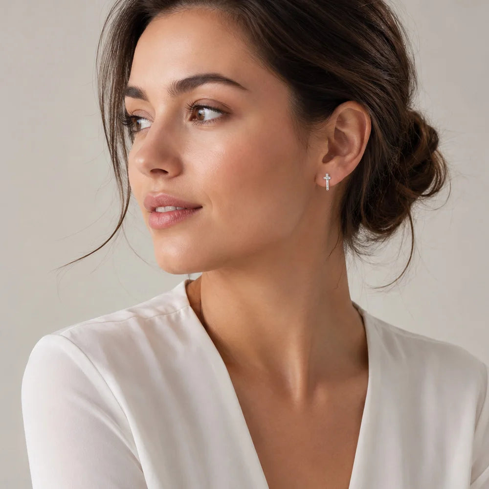 Éclat Cross Stud Earrings
