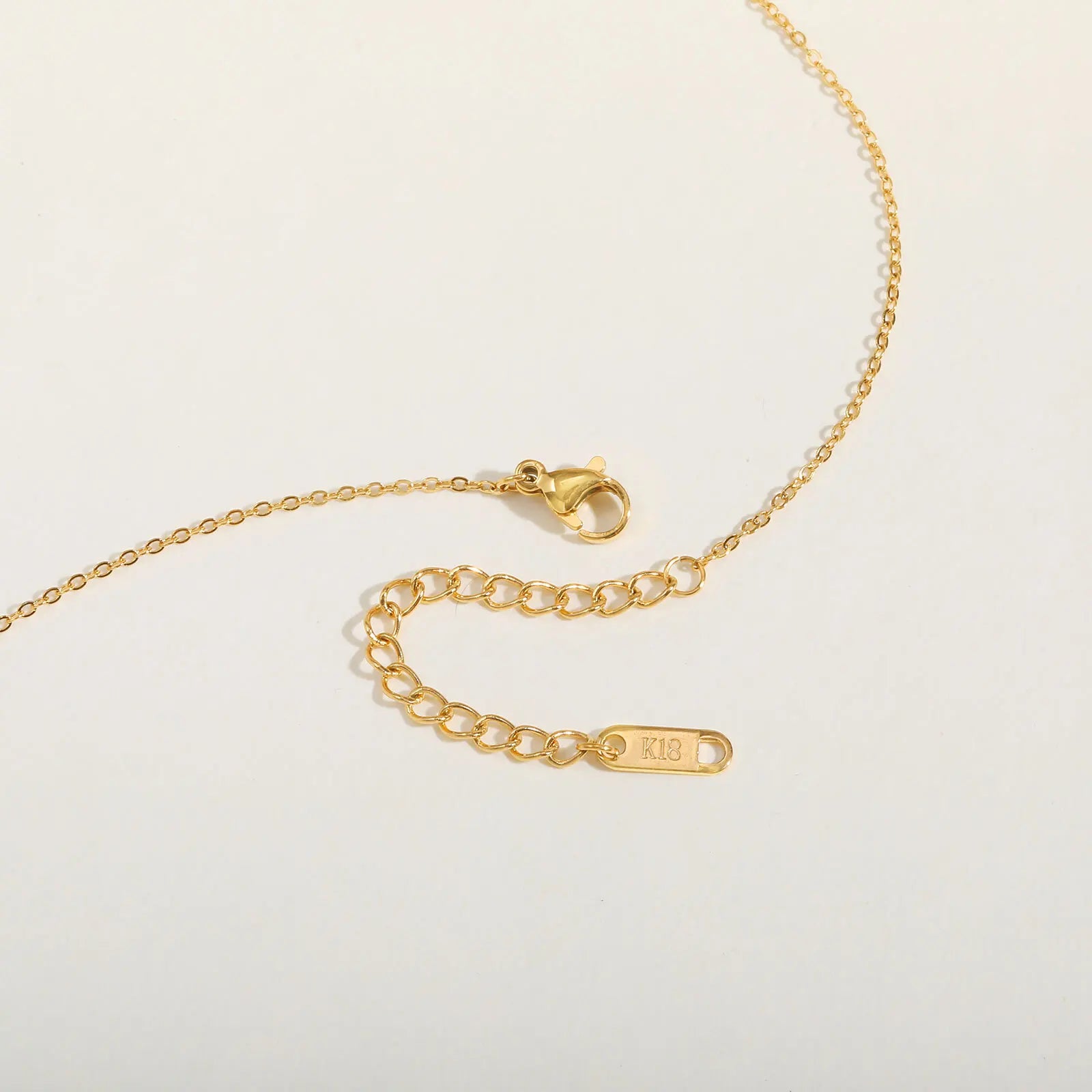 Élise Y Necklace
