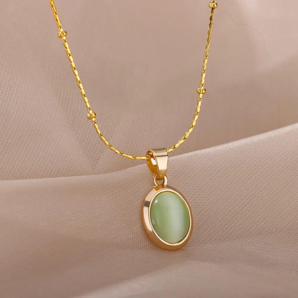 Delicate Oval Pendant Necklace