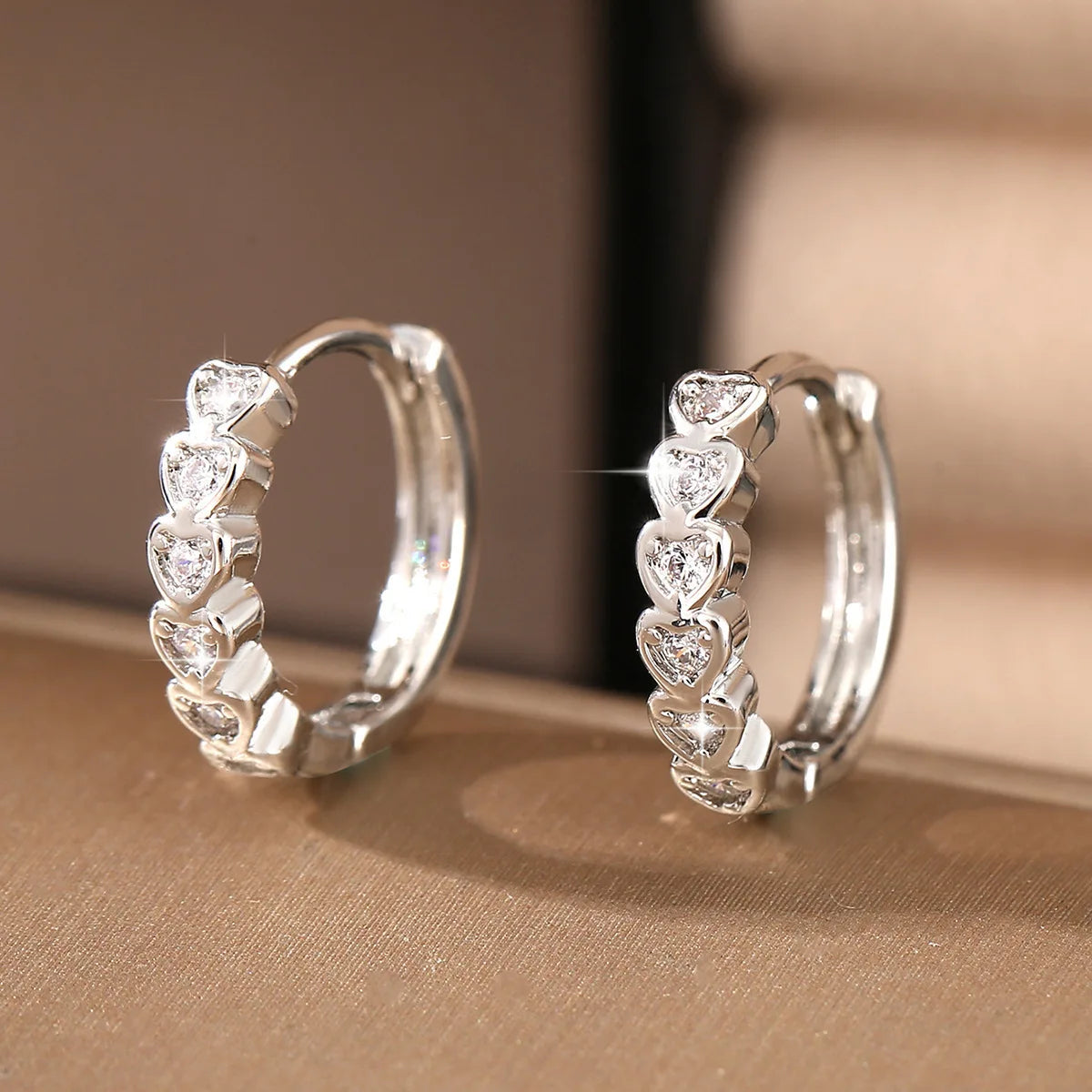 Élégance 925 Silver Hoop Earrings