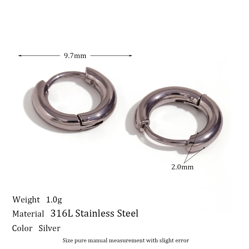 Elegant Zirconia Huggies