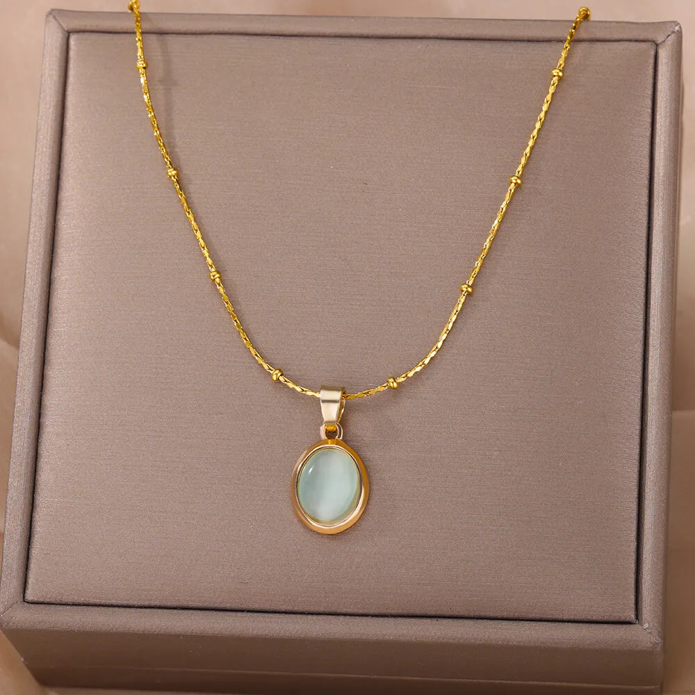 Delicate Oval Pendant Necklace